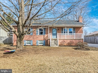 15393 Norwood Ave, Blue Ridge Summit, PA 17214