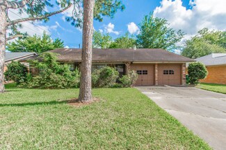 8222 Springtime Ln, Houston, TX 77075