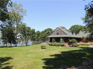 1 Brayton Point Rd, Little Compton, RI 02837
