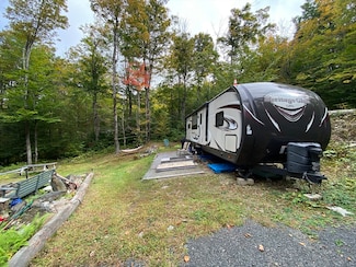 35 Cheyenne St, Charlemont, MA 01346
