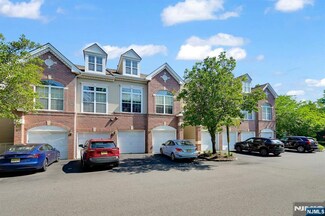 104 Pebble Brook Dr, Clifton, NJ 07014