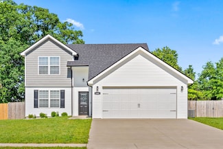 1481 Fredrick Dr, Clarksville, TN 37042