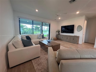 2814 Primrose Place, Fort Lauderdale, FL 33309