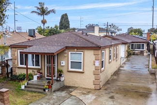 4555 W 160th St, Lawndale, CA 90260