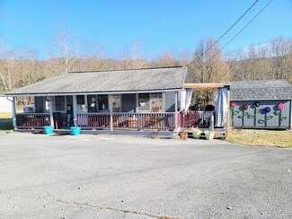 2464 Seneca Trail S, Peterstown, WV 24963