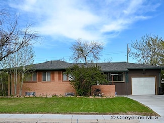 5417 Frederick Dr, Cheyenne, WY 82009
