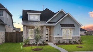 11814 N Pavillion Dr, Mont Belvieu, TX 77523