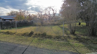 18349 La Gloria Rd, Elmendorf, TX 78112