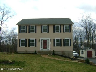 406 Cedar Dr, Drums, PA 18222