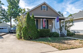 609 Lafayette Ave, Mattoon, IL 61938