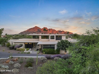 4451 E Joshua Tree Ln, Paradise Valley, AZ 85253
