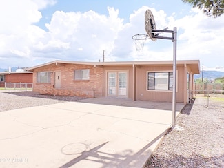 172 Andrea Dr, Sierra Vista, AZ 85635