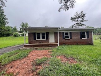 1804 Alpine Dr, Kings Mountain, NC 28086
