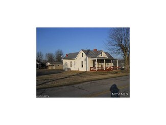 435 N Penn Ave, Harrisville, WV 26362