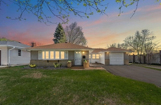 7635 Oakland Ave S, Minneapolis, MN 55423