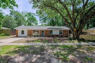 1884 Mullen Dr, Baton Rouge, LA 70810