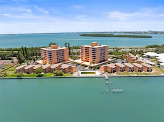 7432 Sunshine Skyway Ln S Unit 402, Saint Petersburg, FL 33711