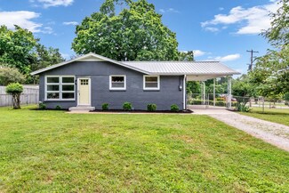 2002 Battleground Dr, Murfreesboro, TN 37129