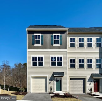 249 Patchwork Dr, Stonewall, VA 22656