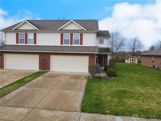 2204 Navajo Trail, Piqua, OH 45356