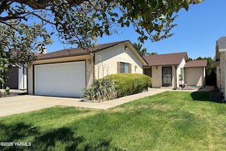 705 Leann Place, Yakima, WA 98908