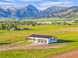 6111 Springhill Rd, Belgrade, MT 59714