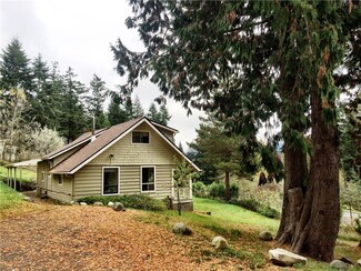 2188 Crow Valley Rd, Eastsound, WA 98245
