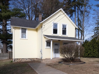 33 Prince St, Bristol, CT 06010