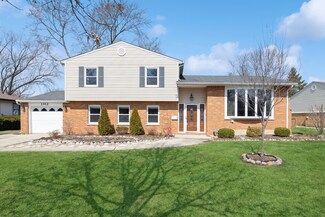 1312 E Joan Dr, Palatine, IL 60074
