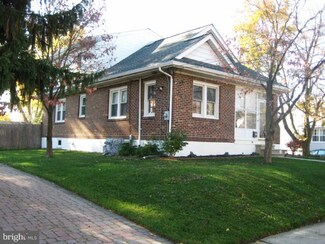 1944 Sycamore St, Haddon Heights, NJ 08035