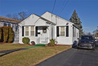 35 Texas Ave, Providence, RI 02904