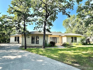 8307 S Allegheny Ave, Tulsa, OK 74137
