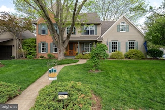 960 Hetrick Ave, Palmyra, PA 17078