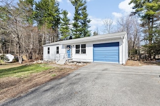 60 Pine Tree Ln, Pembroke, MA 02359