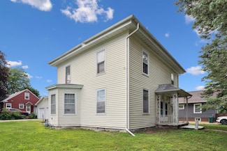 313 4th Ave SW Unit 315, Independence, IA 50644