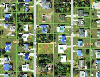 541 Ridgewood St NW, Port Charlotte, FL 33952