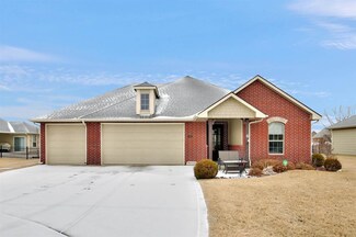 3949 N Watercress Ct, Maize, KS 67101