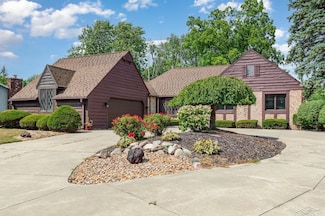 4726 Crutchfield Dr, Saginaw, MI 48638