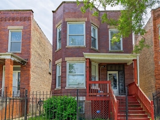 5025 W Huron St Unit 2, Chicago, IL 60644