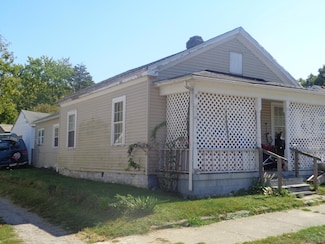 22 Seever St, Springfield, OH 45506