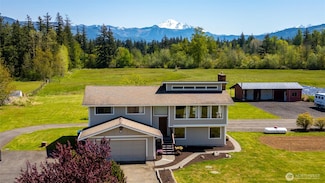 5698 Mission Rd, Bellingham, WA 98226