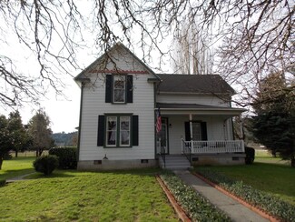 54358 Old Broadbent Rd, Myrtle Point, OR 97458