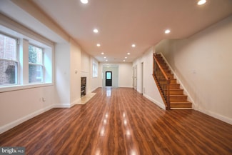 6230 Carpenter St, Philadelphia, PA 19143
