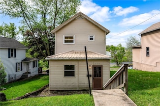 112 Bessemer Ave, Lyndora, PA 16045