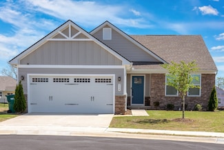 554 Biltmore Ct, White House, TN 37188