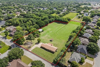 6744 Hewitt St, North Richland Hills, TX 76182