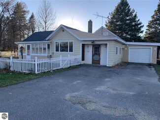 601 N Maple St, Mancelona, MI 49659