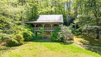 937 Hobs Knob Ln, Linville Falls, NC 28657