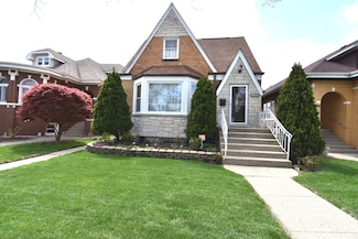 5633 W Henderson St, Chicago, IL 60634