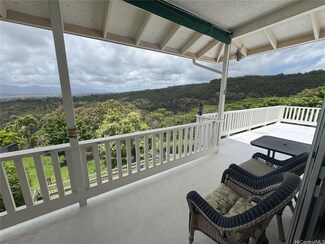 98-1030 Kaokoa Place, Aiea, HI 96701